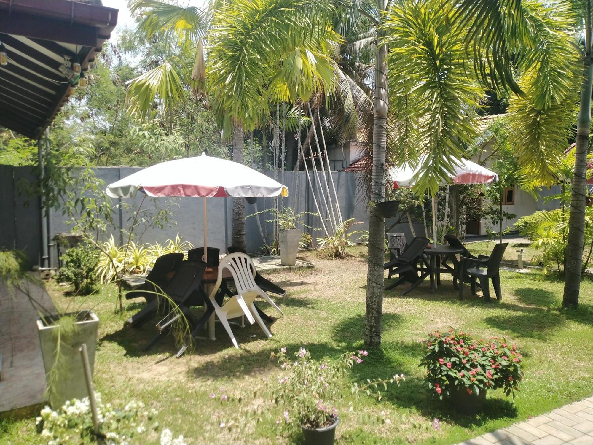 Blue Bell Hotel Negombo Eksteriør bilde